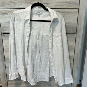 White button up shirt size medium